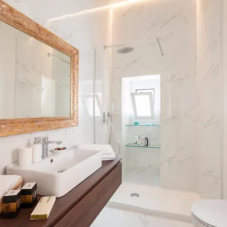 Porta Piccola Luxury Гостьовий будинок Барі