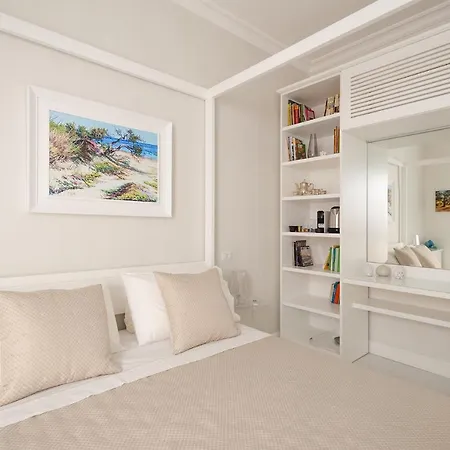 Porta Piccola Luxury Гостьовий будинок