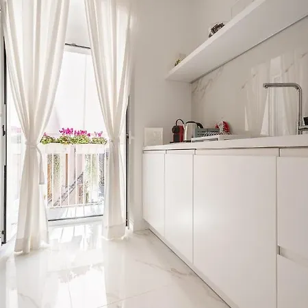Porta Piccola Luxury Guest house *