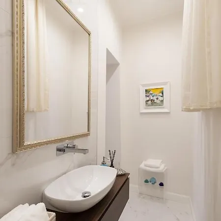 Porta Piccola Luxury 4* Bari