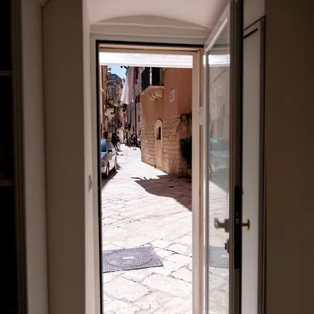 Porta Piccola Luxury 招待所 巴里