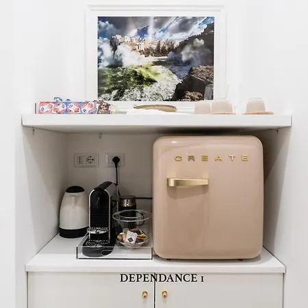 Porta Piccola Luxury بيت ضيافة